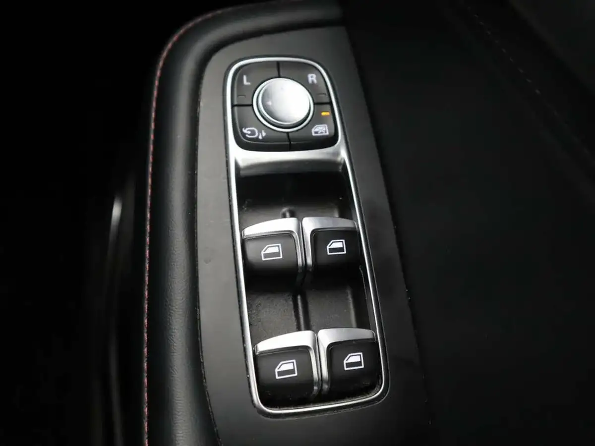 2022-mg-hs-15t-gdi-excite-162ps-dct-big-27