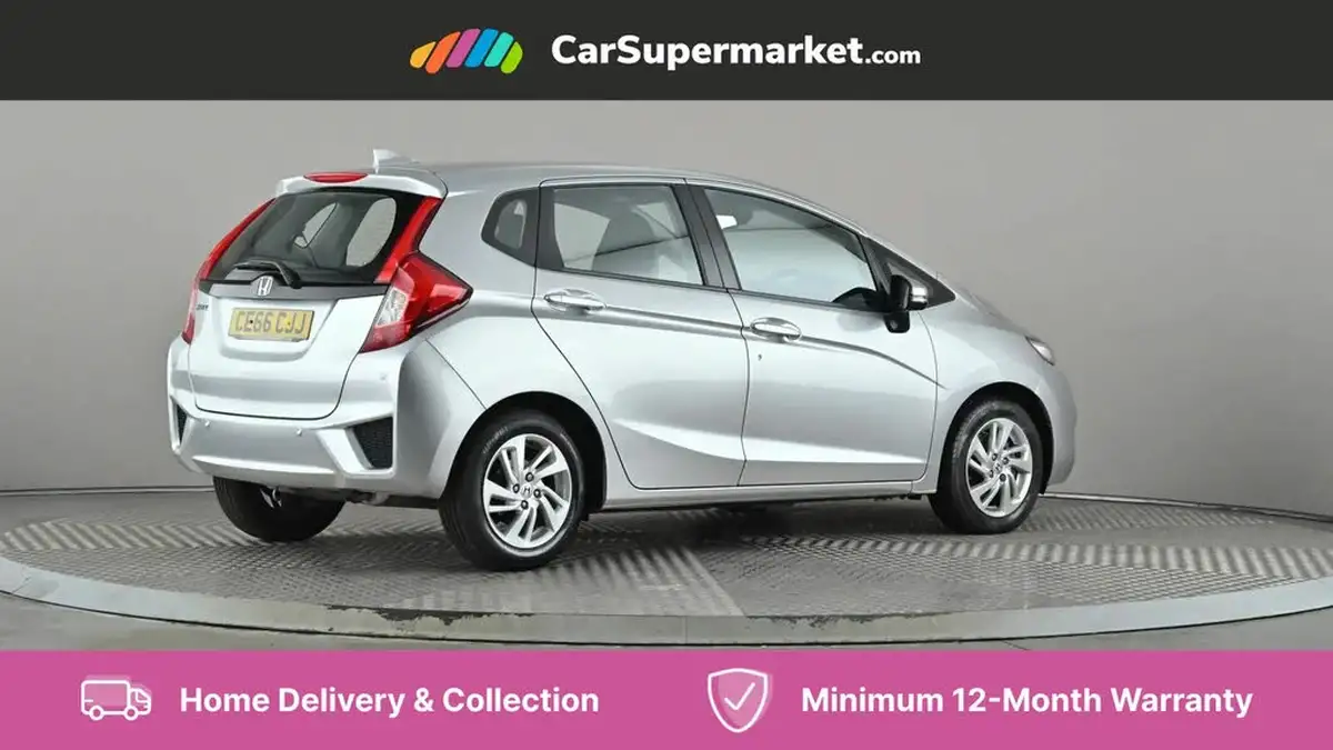 2016-honda-jazz-13-i-vtec-se-cvt-big-5