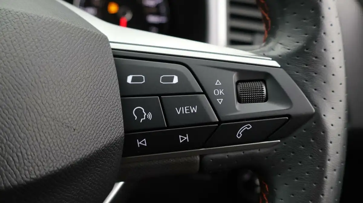 2021-seat-ateca-15-tsi-evo-fr-big-26
