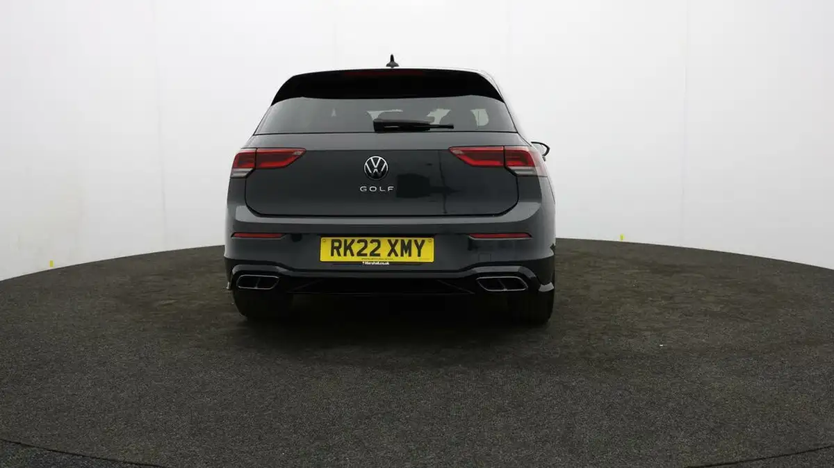 2022-volkswagen-golf-15-tsi-r-line-130ps-hatchback-big-5