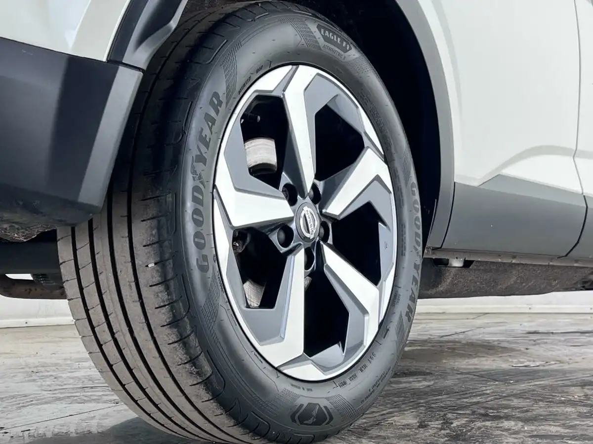 2021-nissan-qashqai-13-dig-t-premiere-edition-158ps-x-tronic-big-8