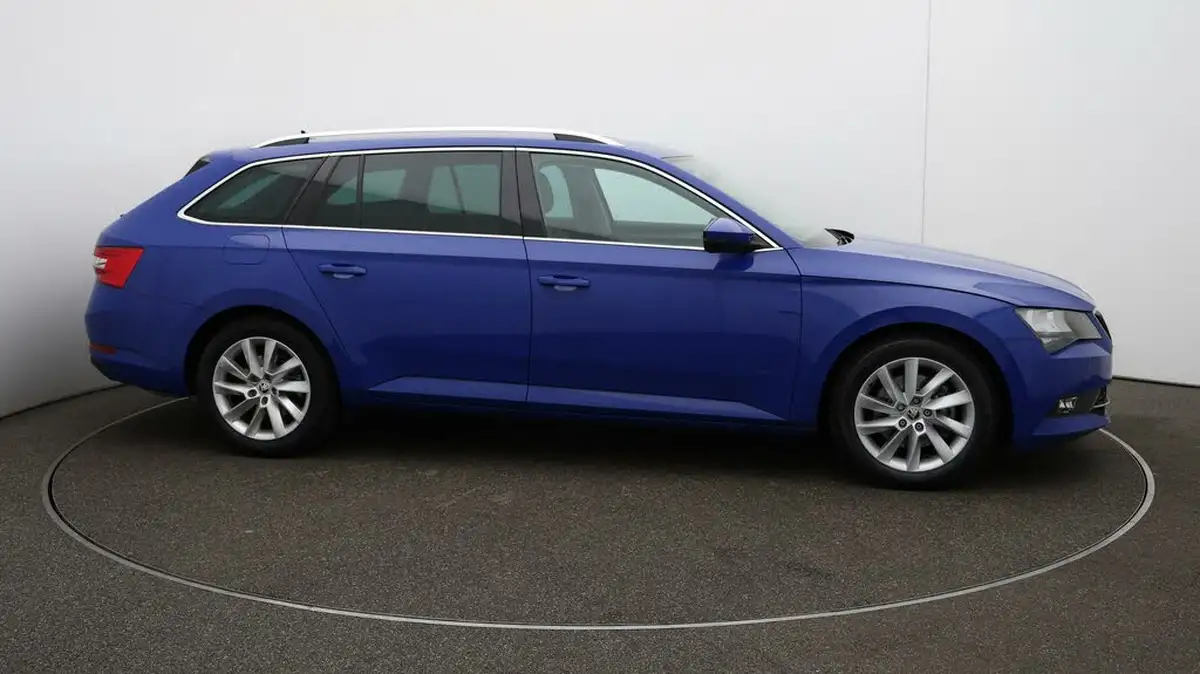 2019-skoda-superb-15-tsi-se-technology-estate-big-40
