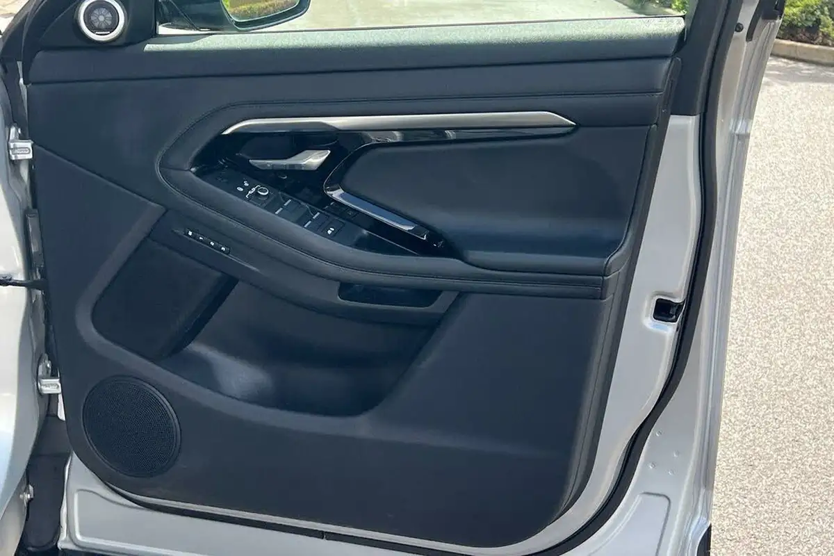 2020-land-rover-range-rover-evoque-20-d240-r-dynamic-hse-big-50