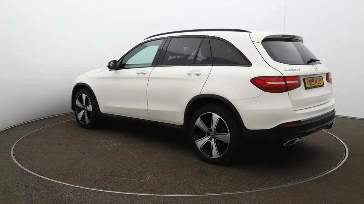 2019-mercedes-benz-glc-class-21d-glc220d-urban-edition-big-54
