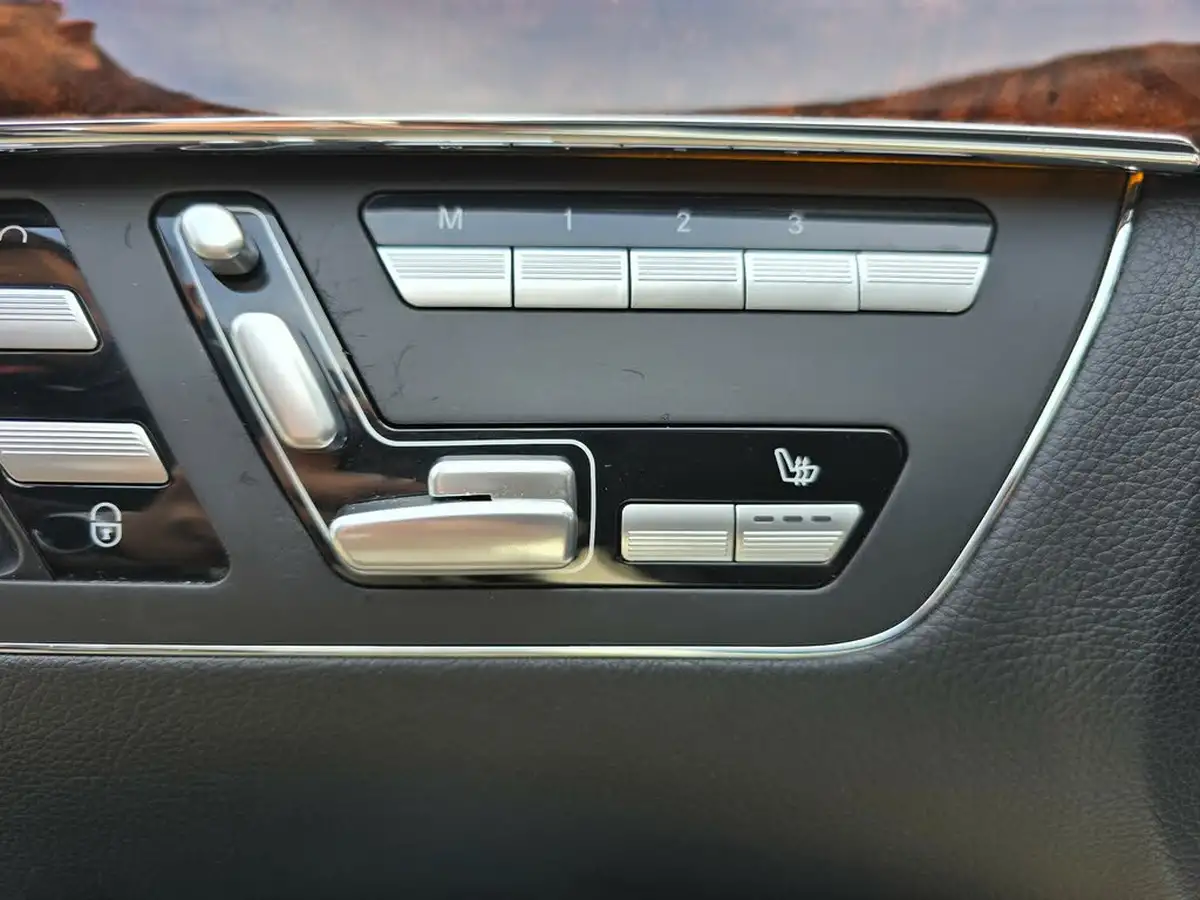 2011-mercedes-benz-s-class-55-s500-big-25