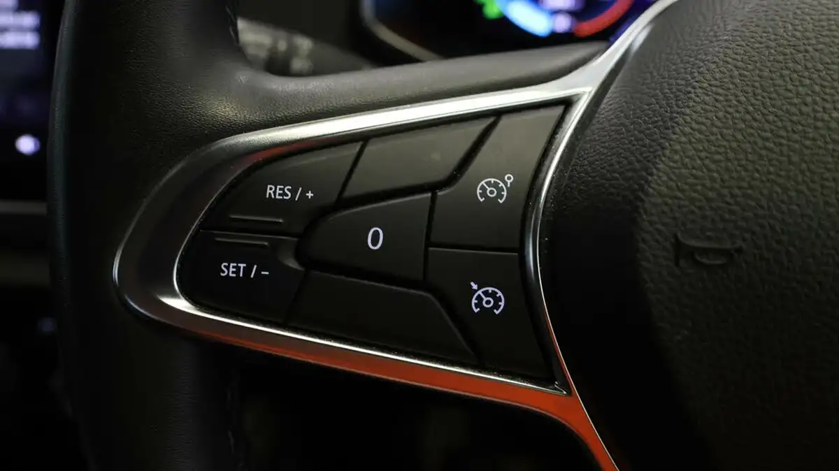 2021-renault-zoe-e-gt-line-big-20