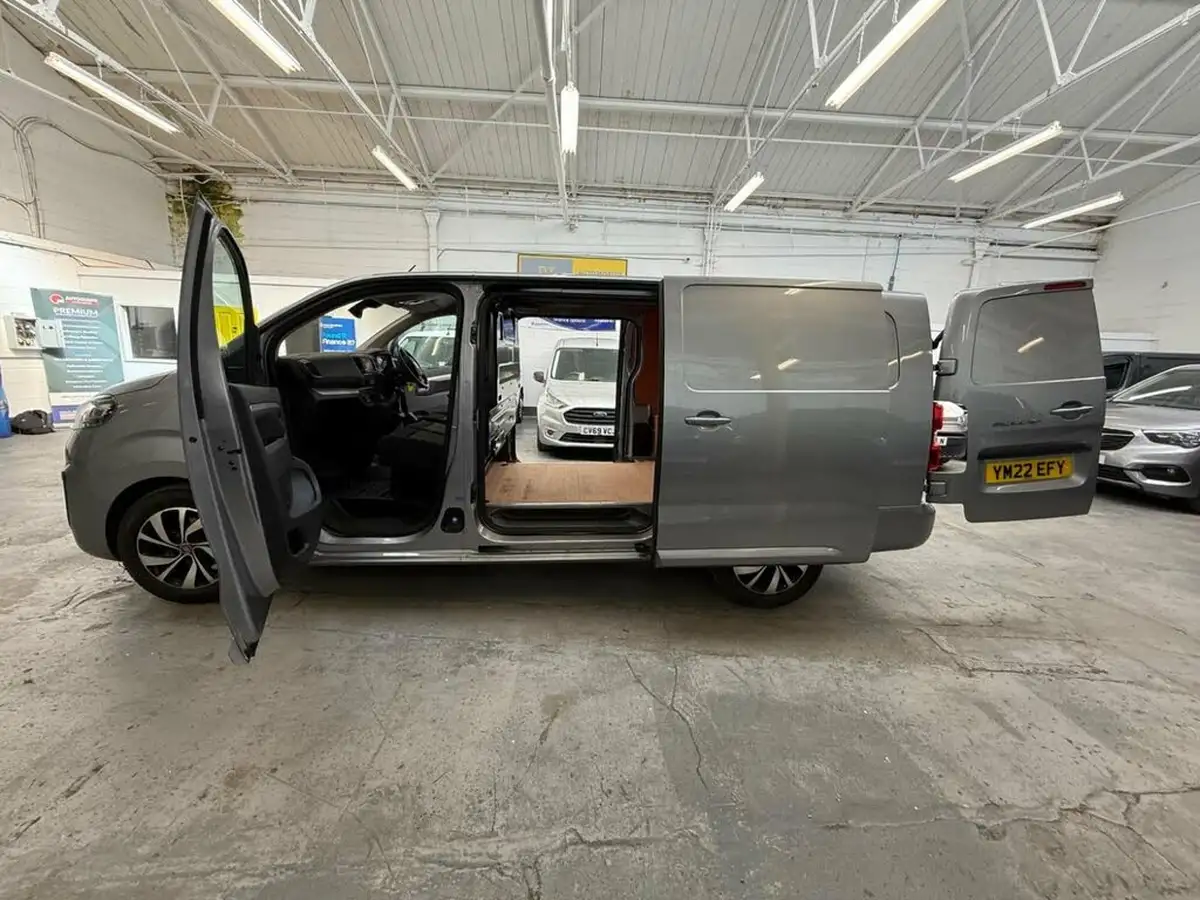 2022-fiat-scudo-20jtd-business-145hpeu6d-lwb-panel-big-75