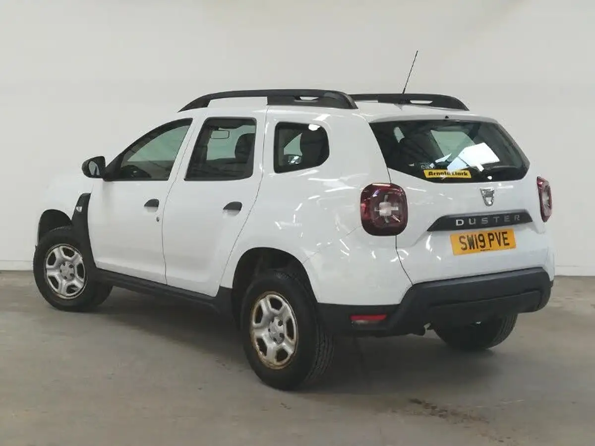 2019-dacia-duster-16-sce-essential-big-1