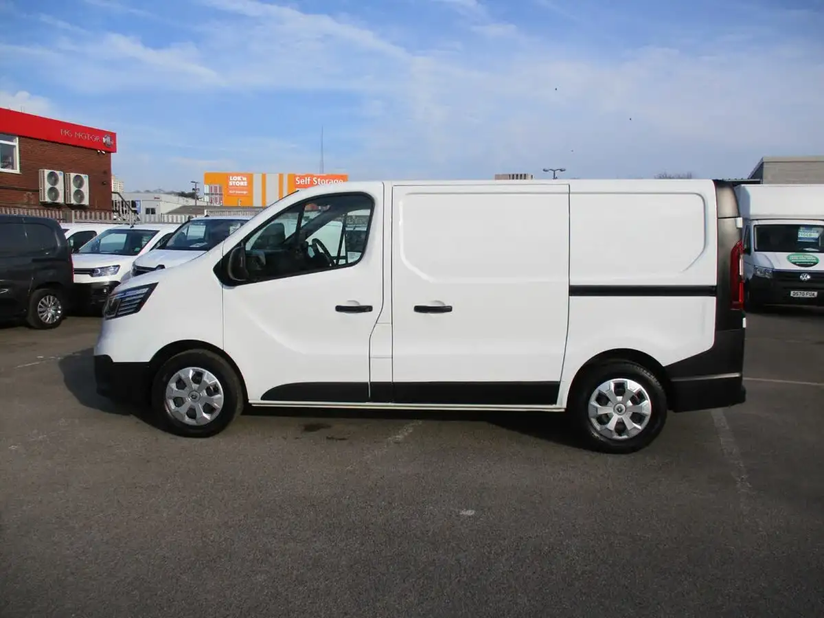 2022-renault-trafic-20dci-sl28-150-business-big-5