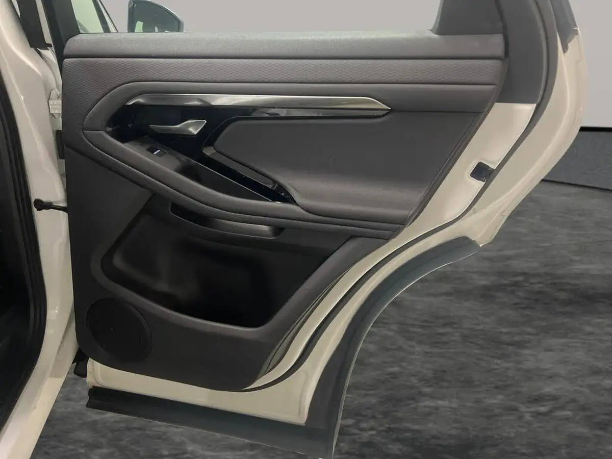 2020-land-rover-range-rover-evoque-20-d150-r-dynamic-big-29