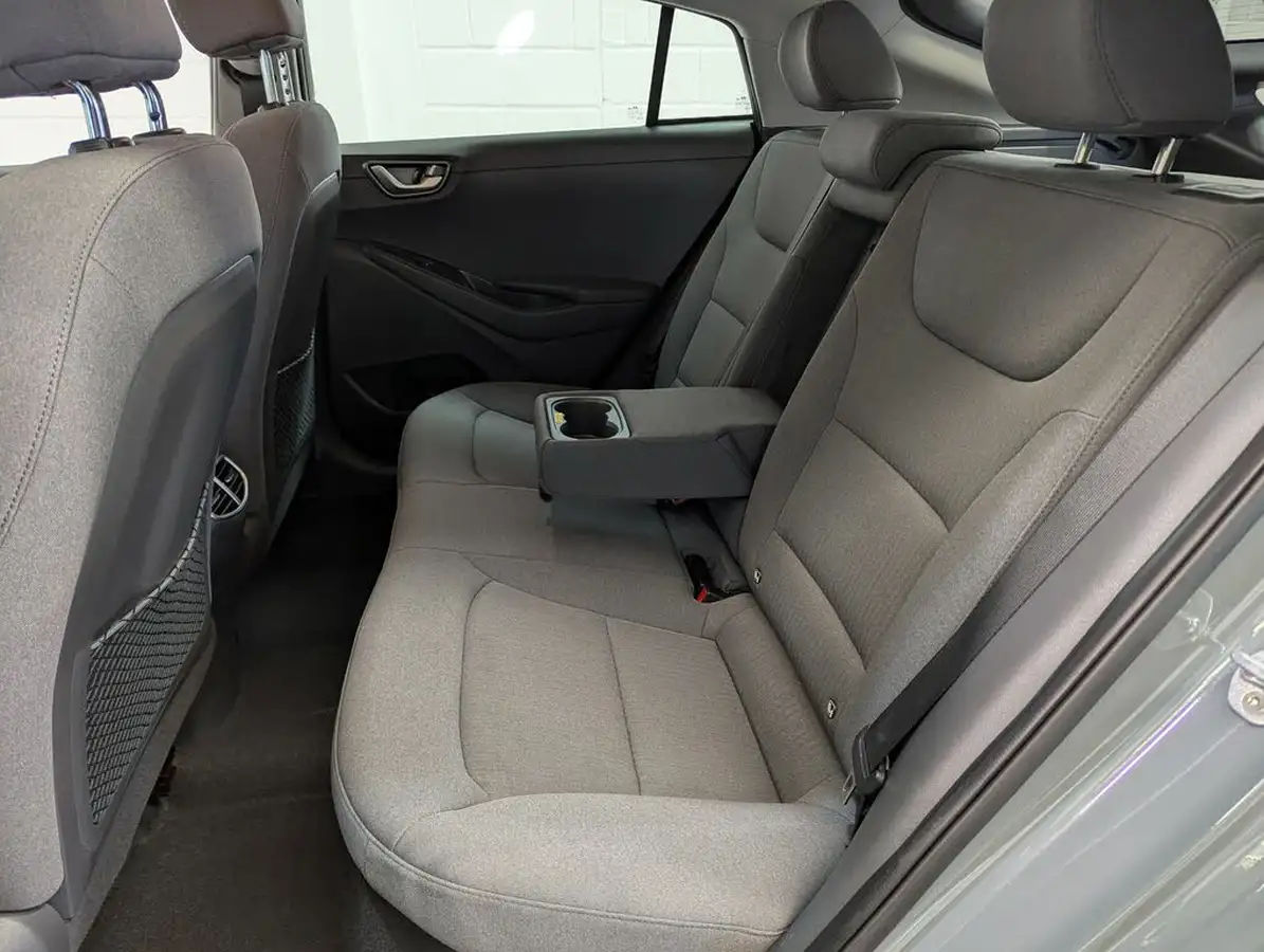 2021-hyundai-ioniq-16-gdi-premium-hybrid-big-7