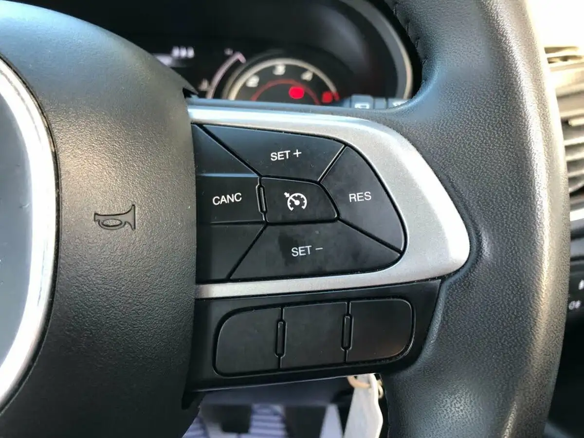 2016-fiat-tipo-16multijet-ii-easy-plus-hatchback-big-27