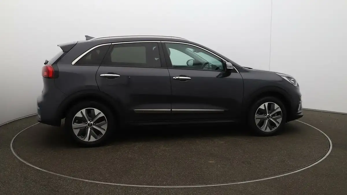 2020-kia-e-niro-ev-4-big-41