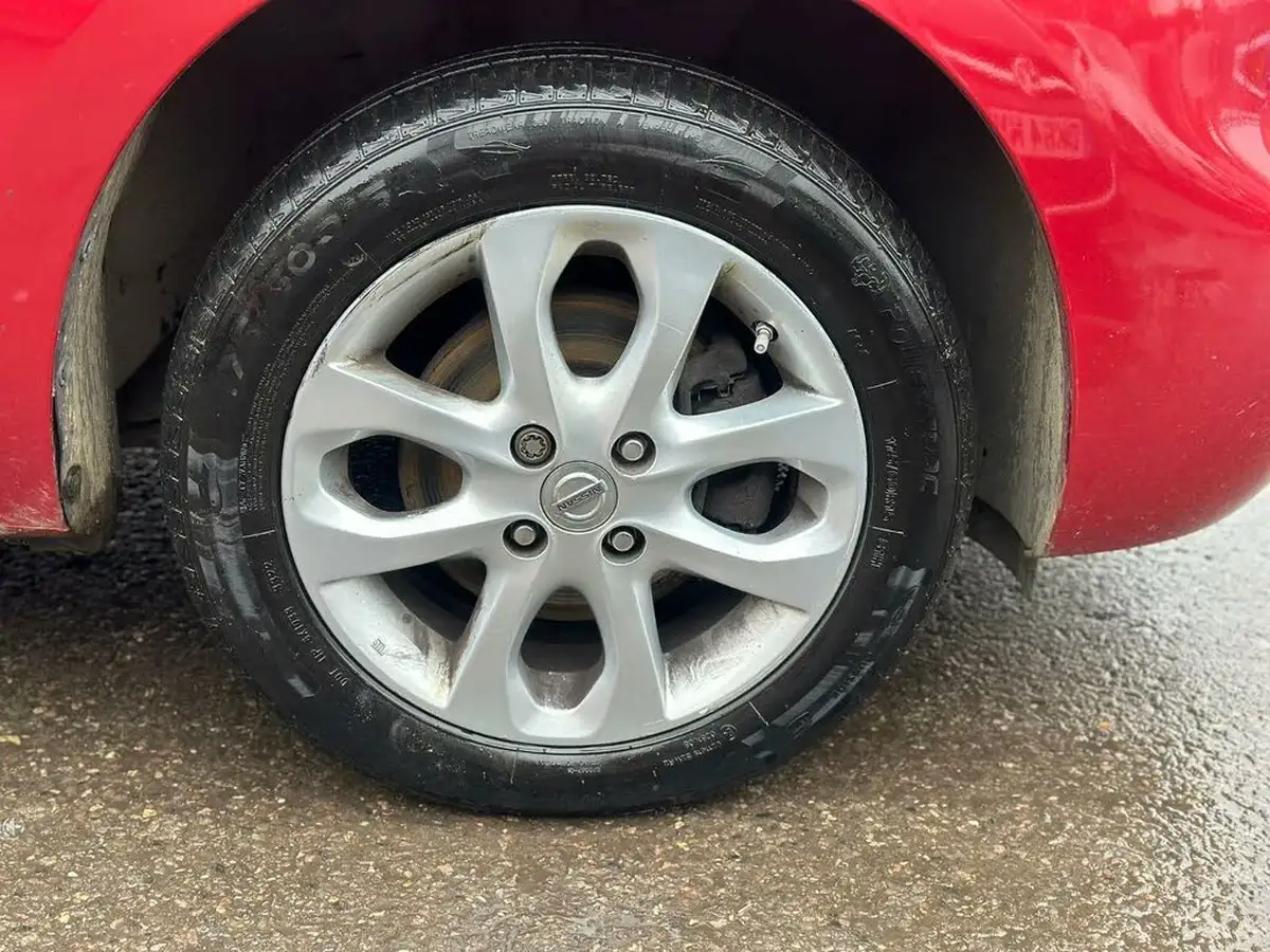 2015-nissan-micra-12-acenta-80ps-big-25