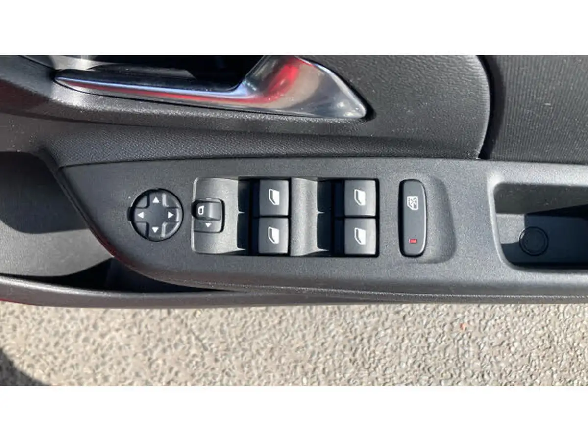 2022-vauxhall-corsa-12-turbo-se-edition-big-20