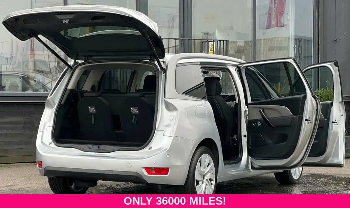 2015-citroen-grand-c4-picasso-20bluehdi-exclusive-eat6-big-4
