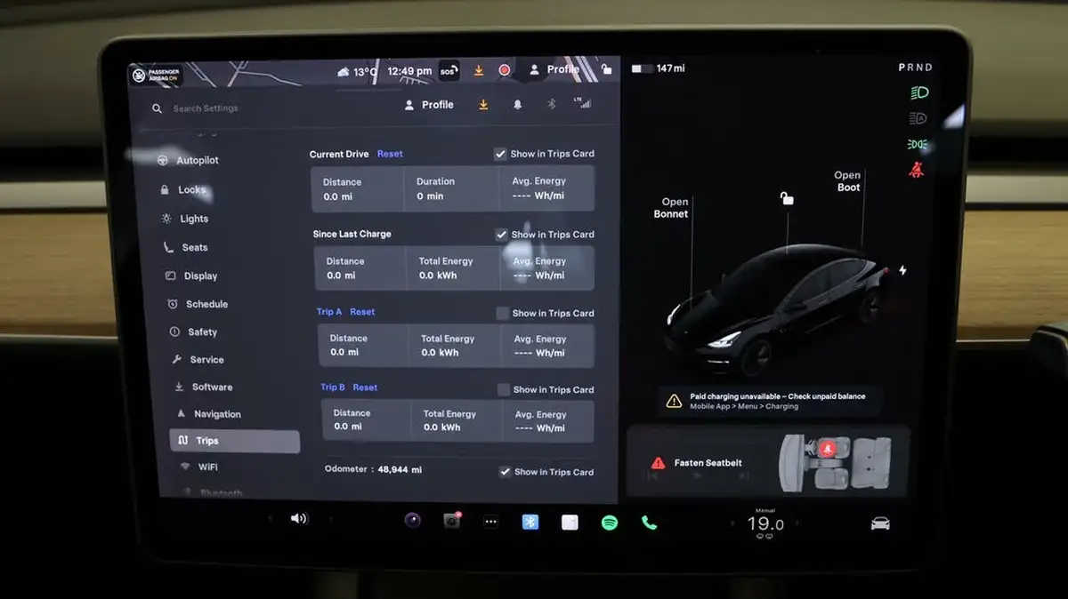 2020-tesla-model-3-e-long-range-big-9