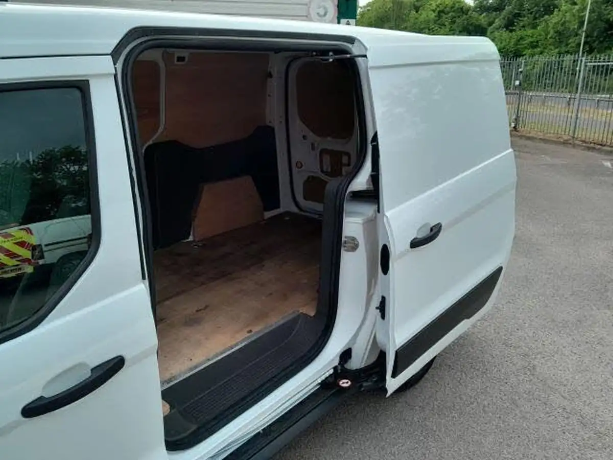 2024-ford-transit-connect-15-ecoblue-l2-230-trend-big-10