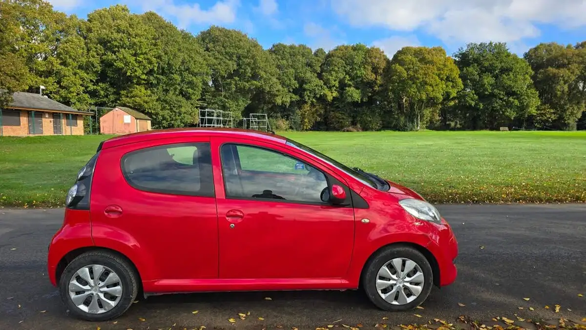 2010-citroen-c1-10-vtr-5d-big-6