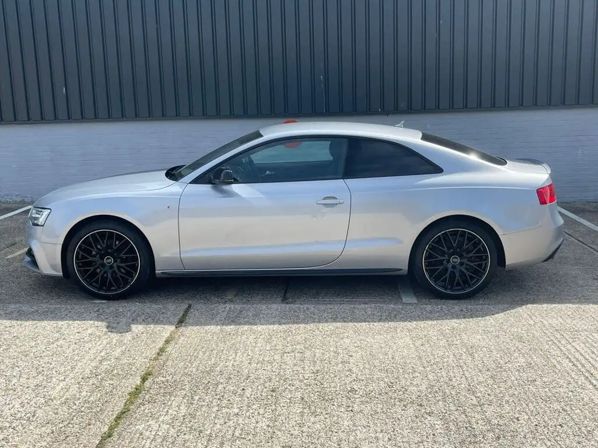 2015-audi-a5-20-tfsi-quattro-black-edition-plus-coupe-2d-big-78
