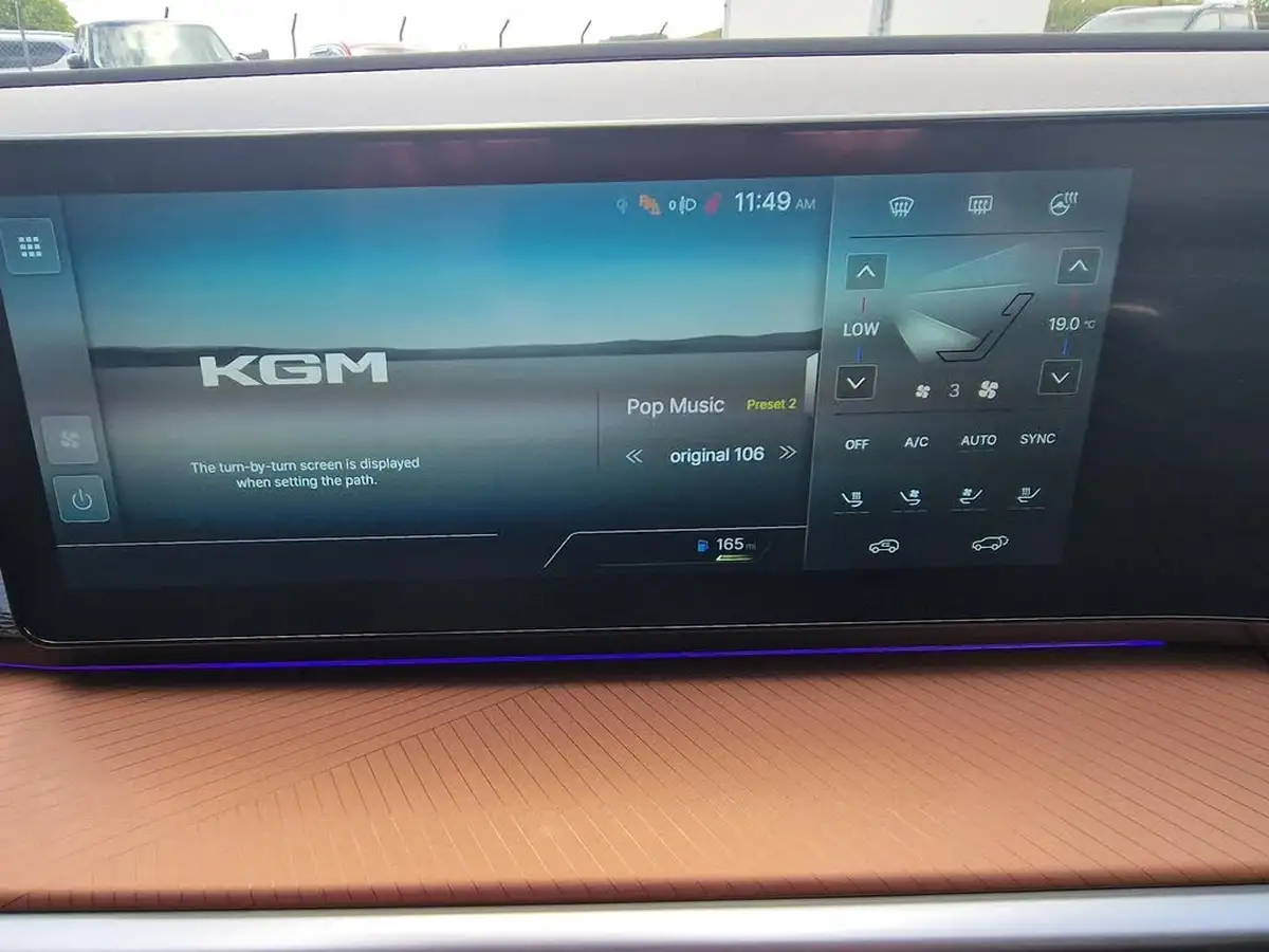 2025-kgm-ssangyong-torres-15-k40-awd-big-19