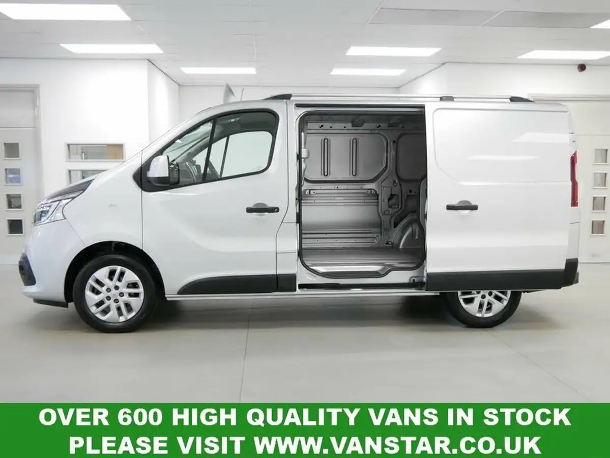 2021-renault-trafic-20dci-sl28-energy-120-sport-non-nav-big-27