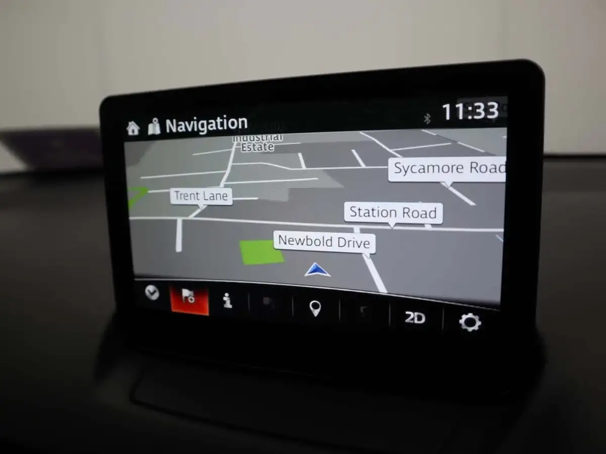 2022-mazda-mazda2-15-skyactiv-g-sport-big-18
