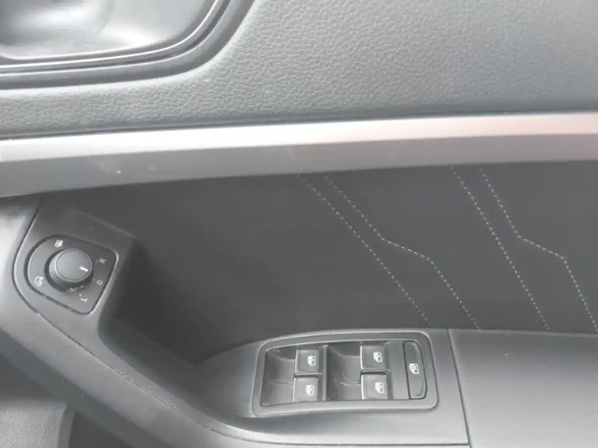 2024-seat-ateca-15-ecotsi-fr-big-11