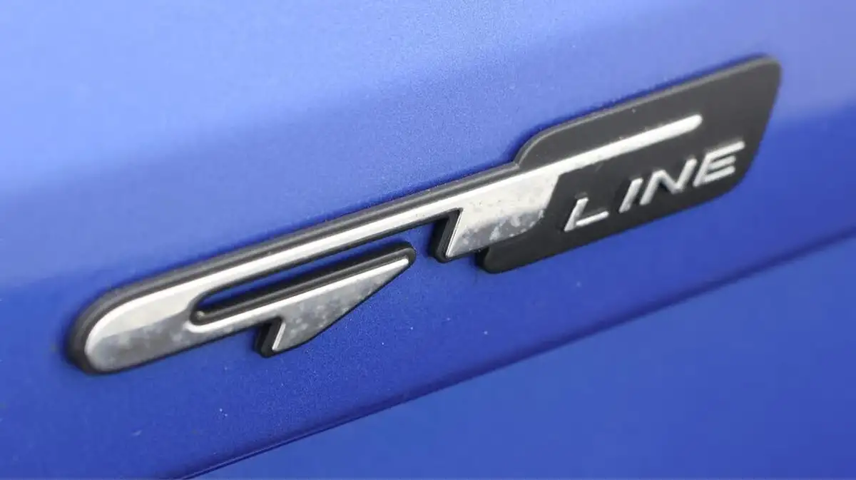 2022-kia-ceed-15-t-gdi-gt-line-big-22