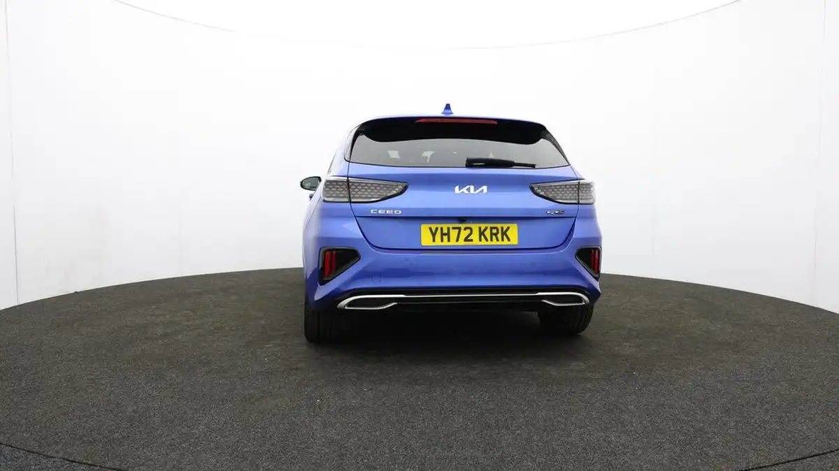 2022-kia-ceed-15-t-gdi-gt-line-big-46