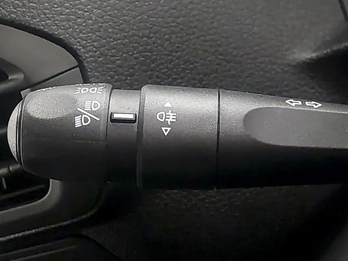 2024-peugeot-expert-15-bluehdi-professional-long-big-7