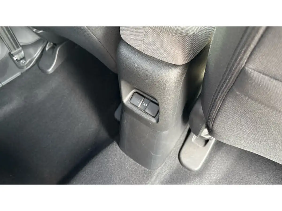 2022-honda-jazz-15-i-mmd-ex-109ps-big-21