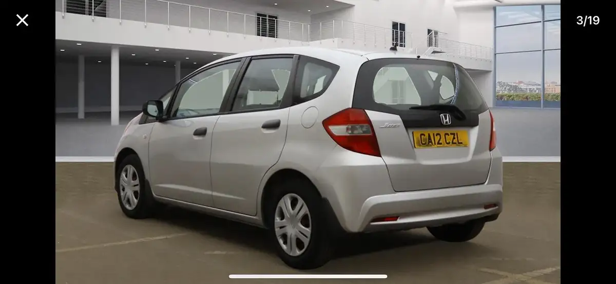 2012-honda-jazz-big-10