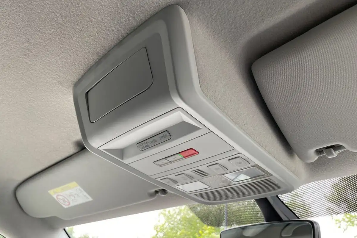 2024-volkswagen-transporter-20bitdi-t32-sportline-bmt-swb-panel-van-big-44