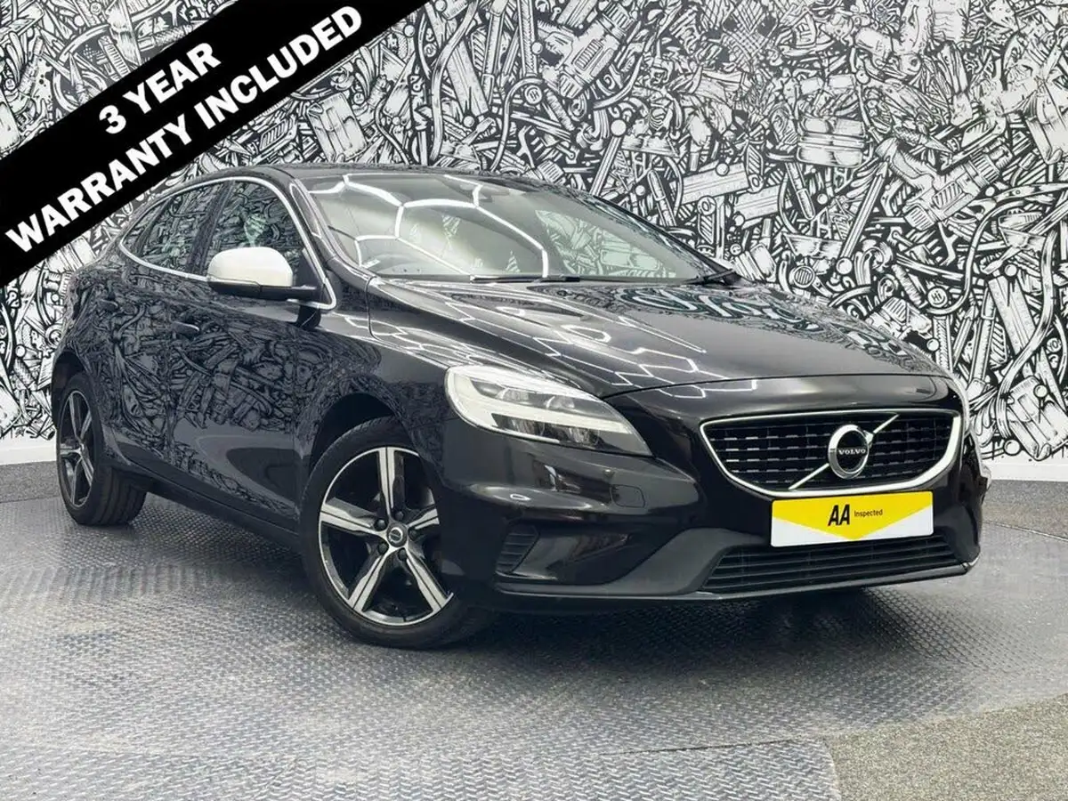 2018-volvo-v40-20td-d2-r-design-nav-plus-big-0