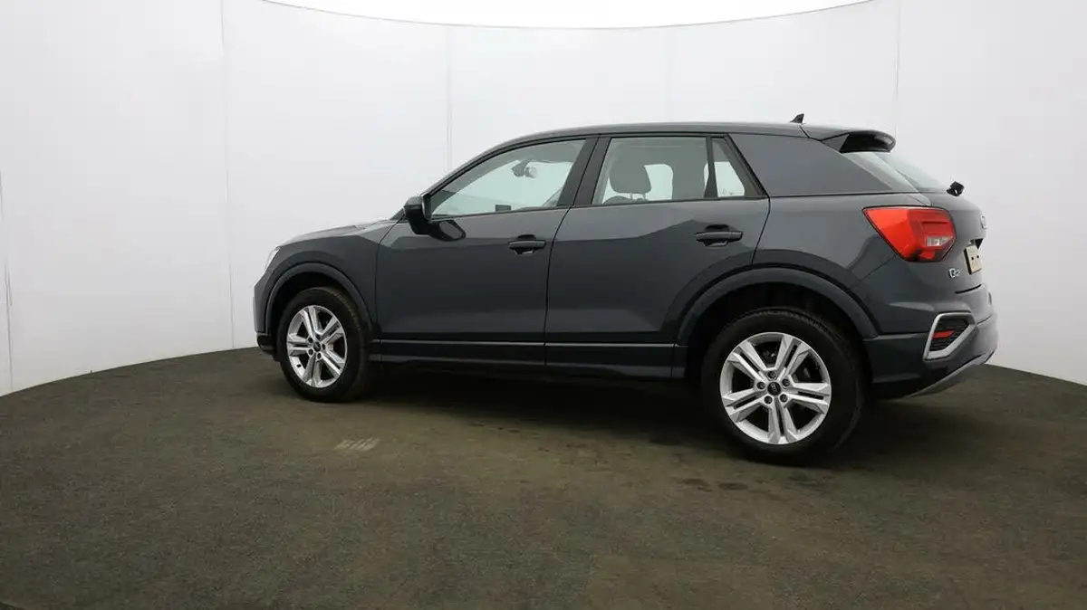 2023-audi-q2-15-35-tfsi-sport-s-tronic-big-68