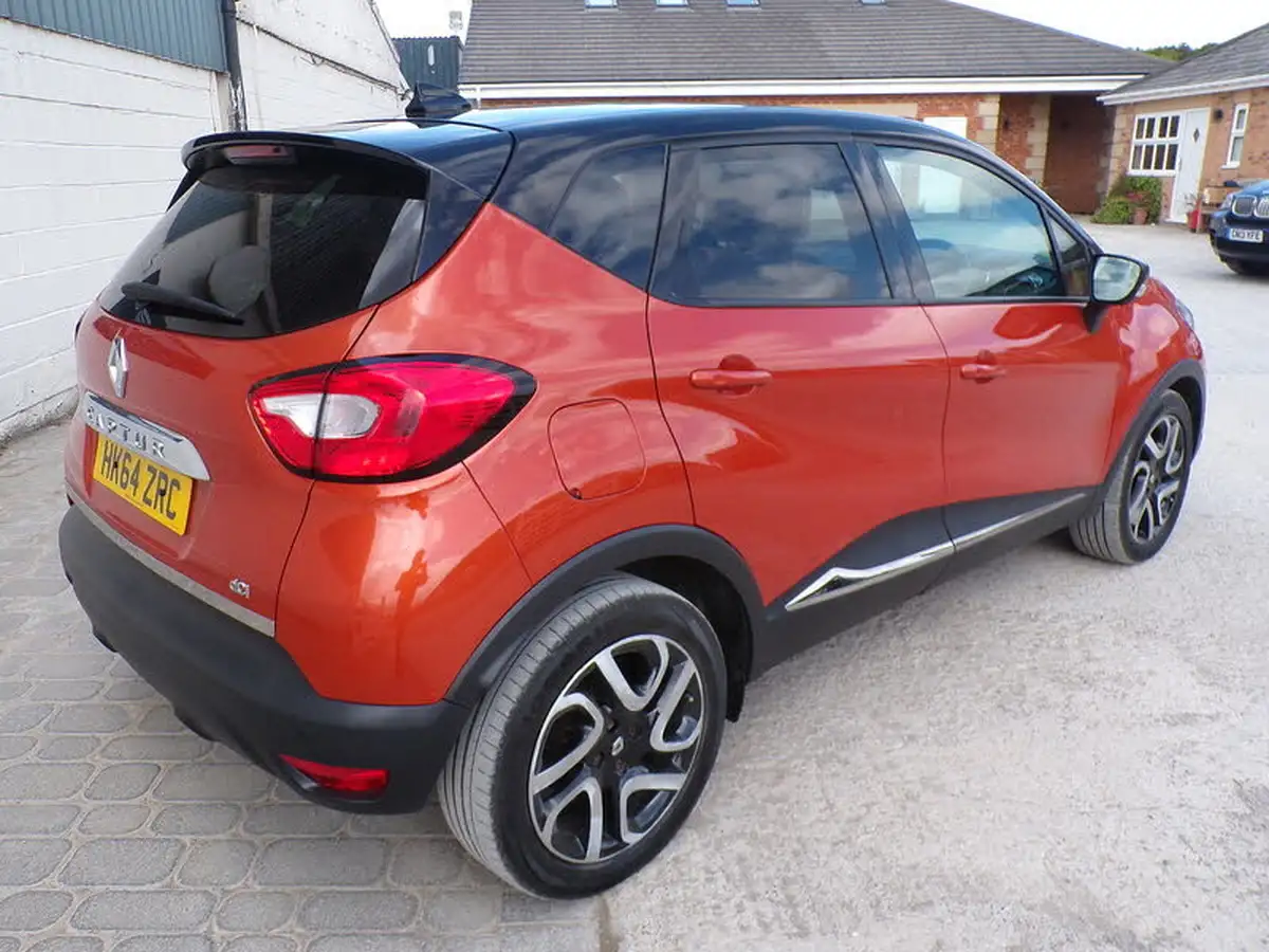 2015-renault-captur-15dci-dynamique-s-90bhp-energyss-big-7