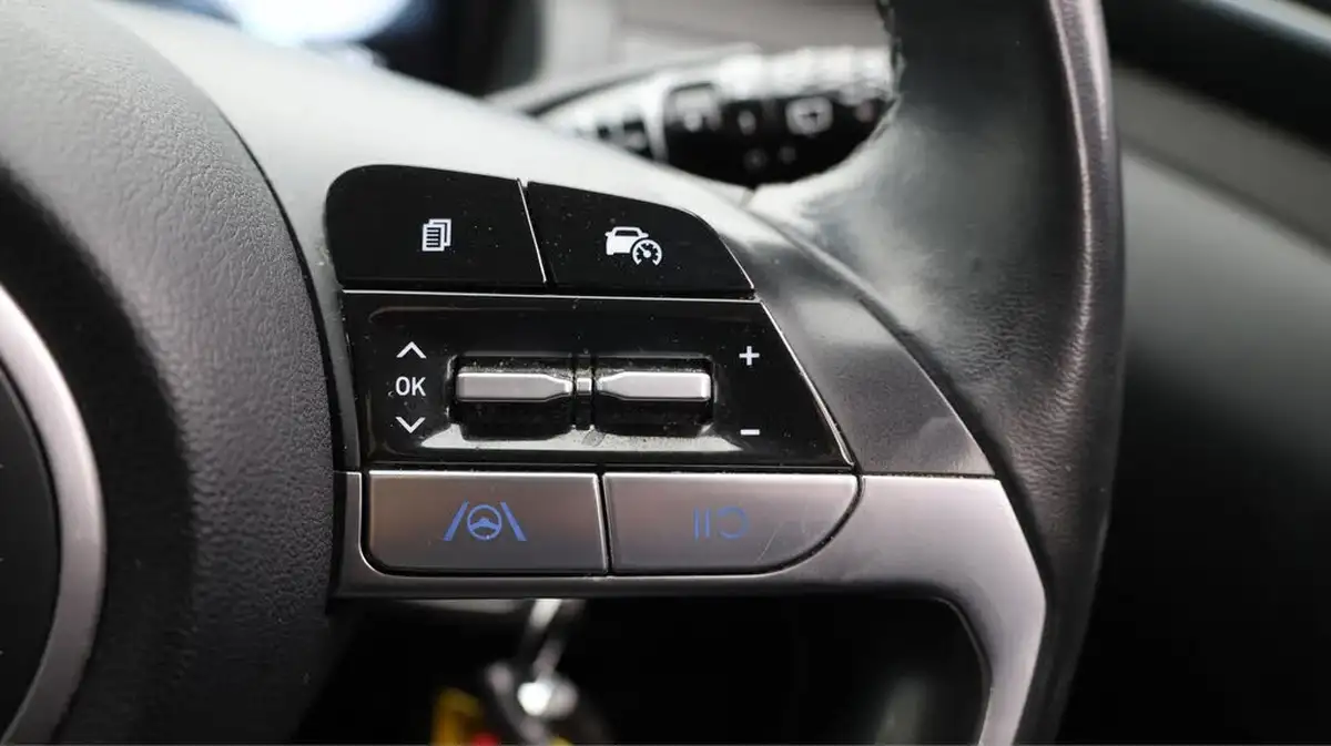 2022-hyundai-tucson-16-t-gdi-se-connect-150ps-big-23