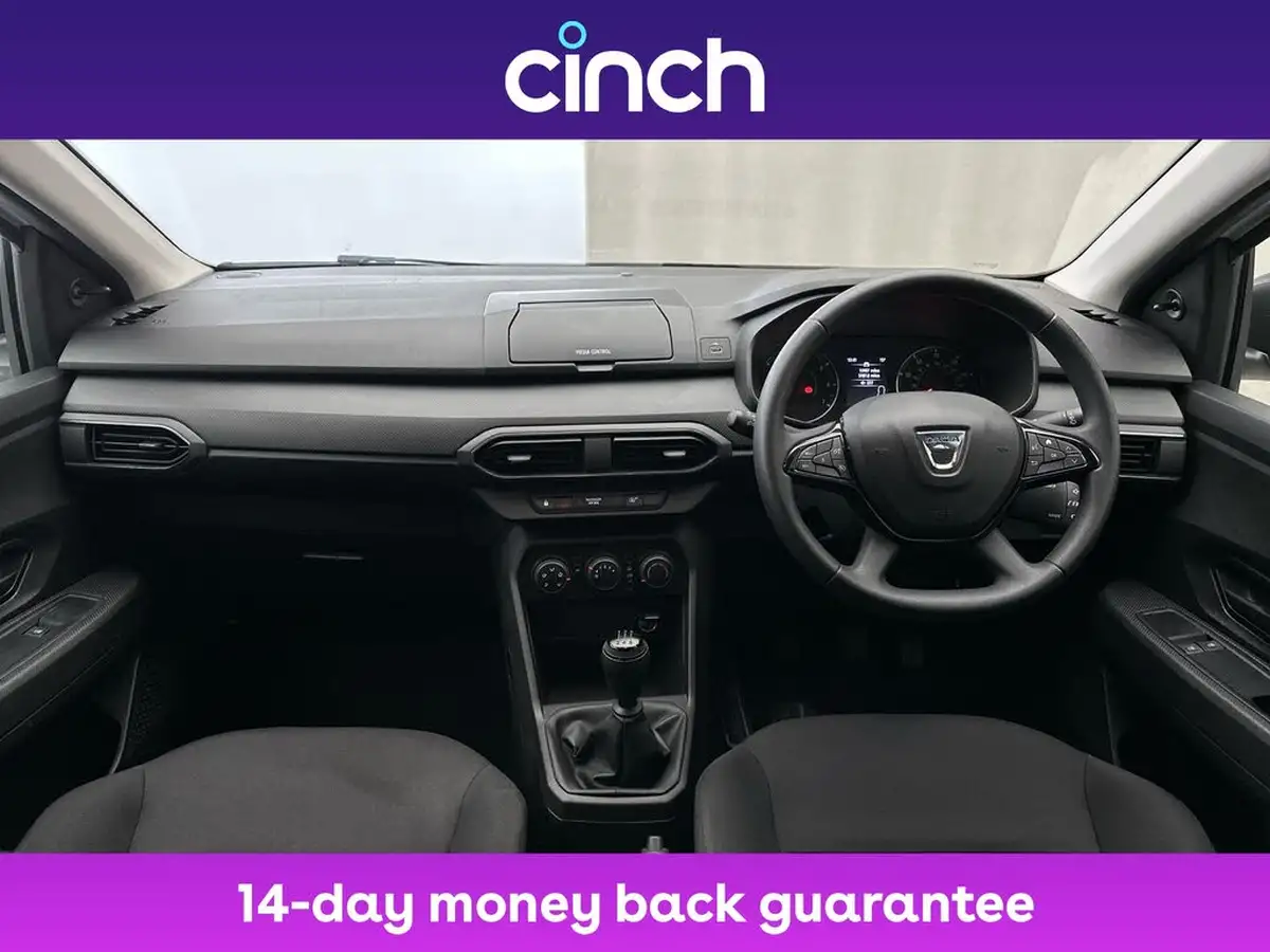 2021-dacia-sandero-10-sce-essential-big-14