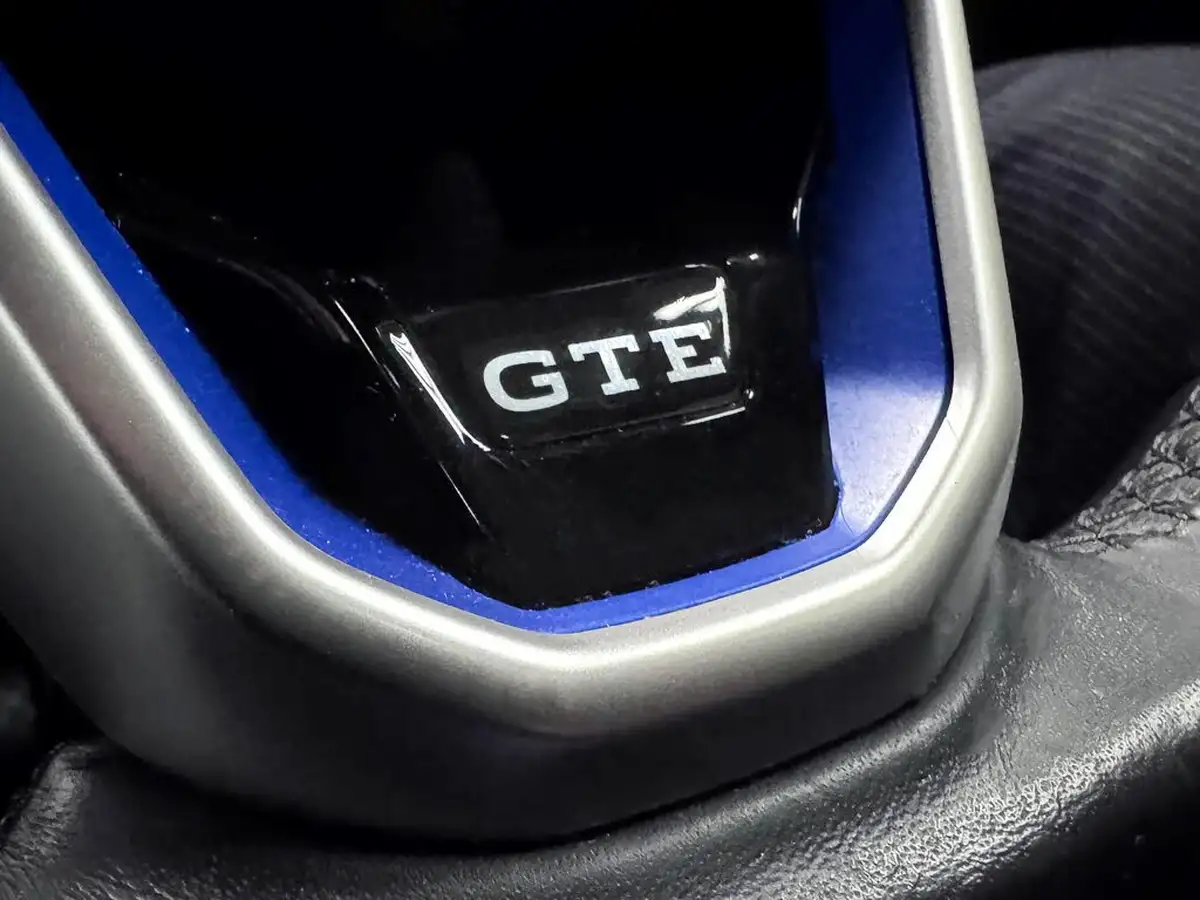 2021-volkswagen-passat-14-tsi-gte-estate-5d-big-35