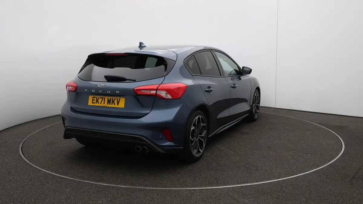 2020-ford-focus-15-st-line-x-hatchback-big-55