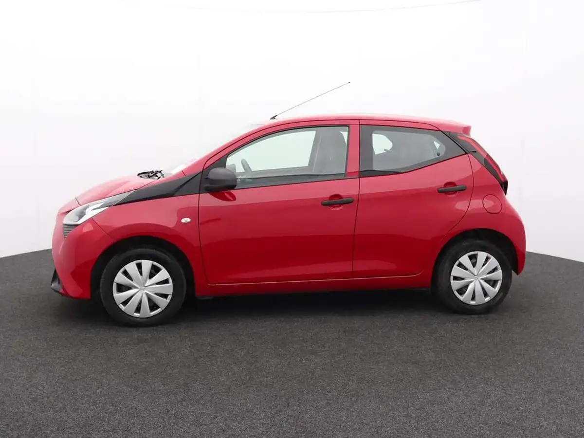 2019-toyota-aygo-10-vvt-i-x-5d-big-4