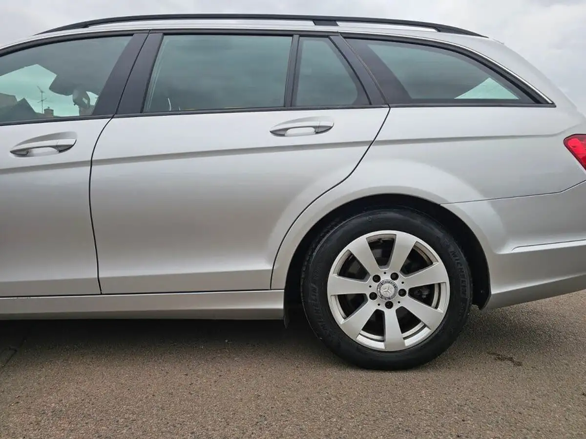 2011-mercedes-benz-c-class-21td-c220-cdi-se-21cdi-blue-f-estate-5d-2143cc-7g-tronic-big-30
