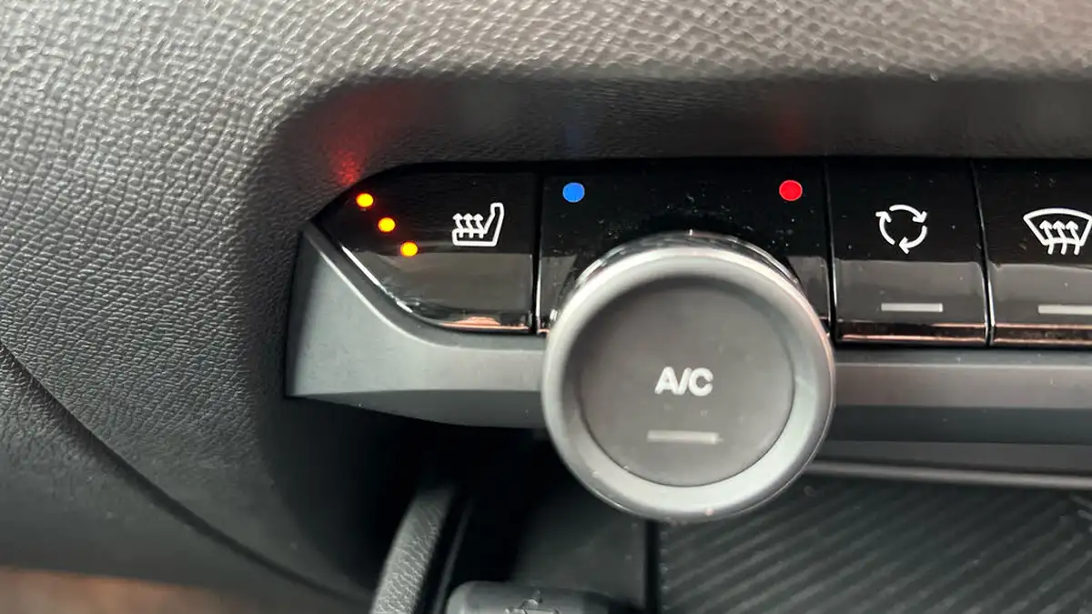2024-citroen-c4-12-puretech-max-130ps-ss-eat8-big-31