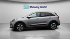 2022-kia-niro-ev-e-2-small-4