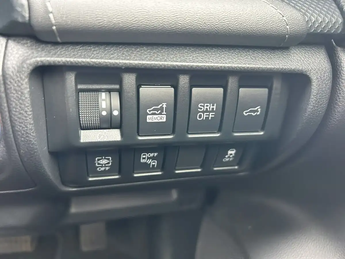 2024-subaru-forester-20-e-boxer-xe-premium-big-19