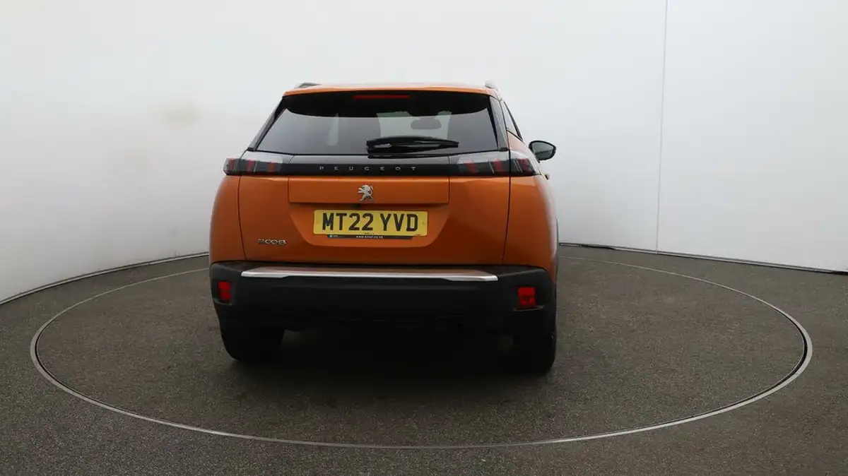 2022-peugeot-2008-suv-12-puretech-allure-premium-100bhp-big-57