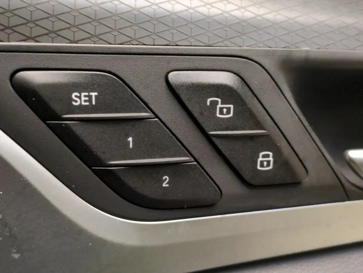 2022-bmw-ix3-e-m-sport-pro-big-36
