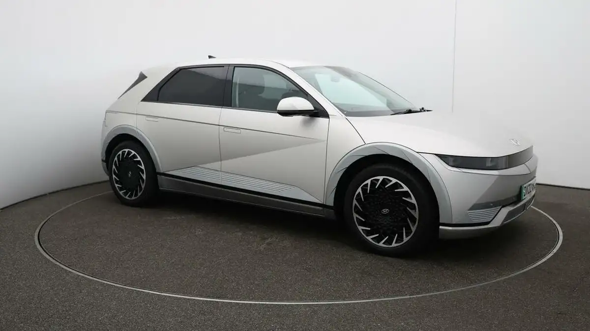 2022-hyundai-ioniq-5-e-ultimate-217ps-73kwh-rwd-big-43