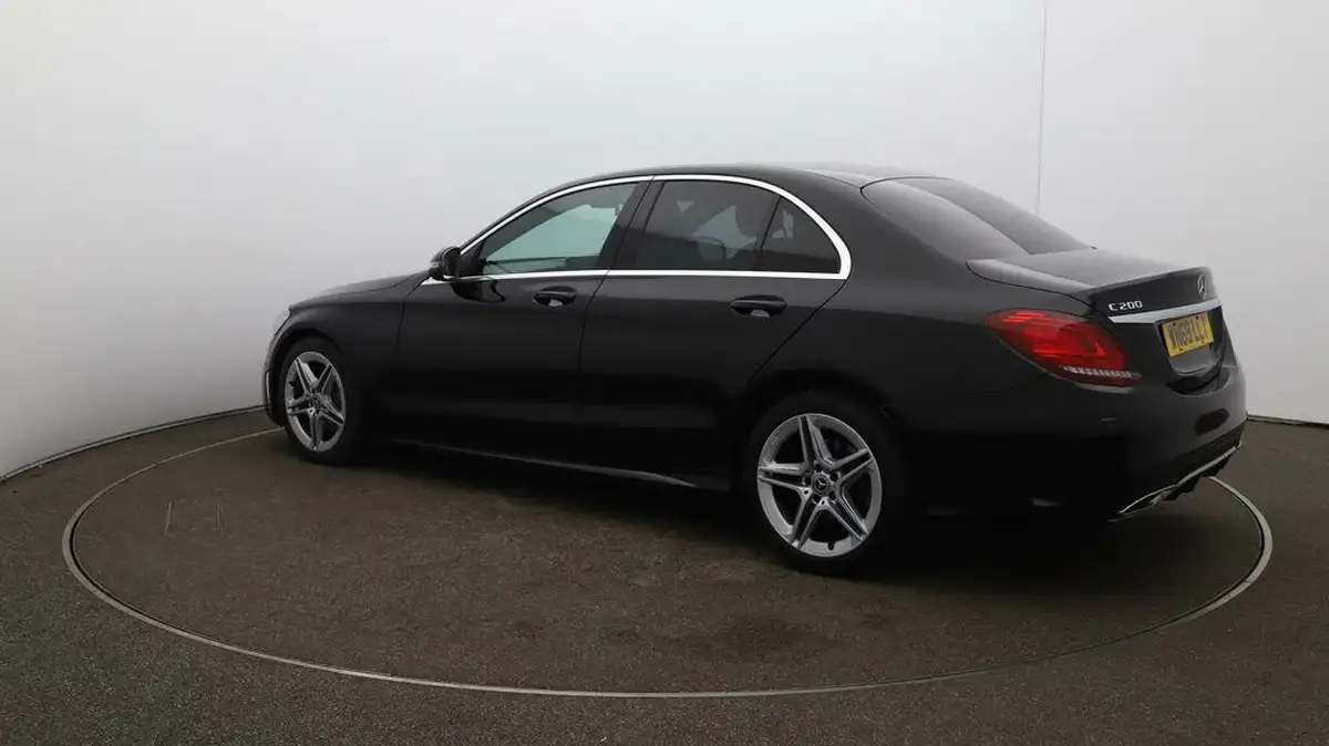 2019-mercedes-benz-c-class-15-c200-amg-line-premiumss-saloon-4d-big-34